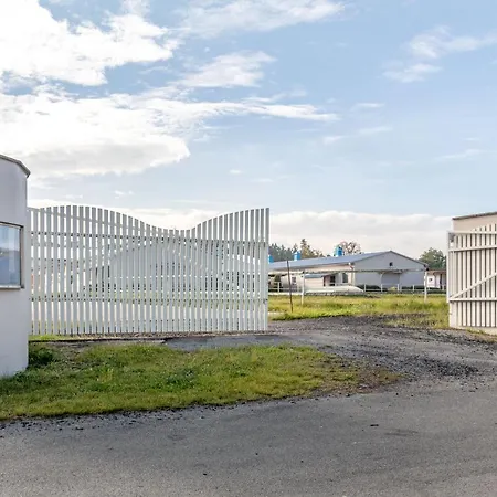 Farma Slunecny Dvur A Family Stany Strecha Pod Strechou Séjour à la ferme *