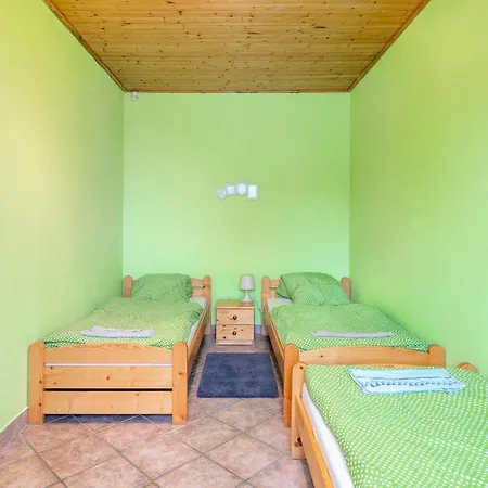 Farma Slunecny Dvur A Family Stany Strecha Pod Strechou